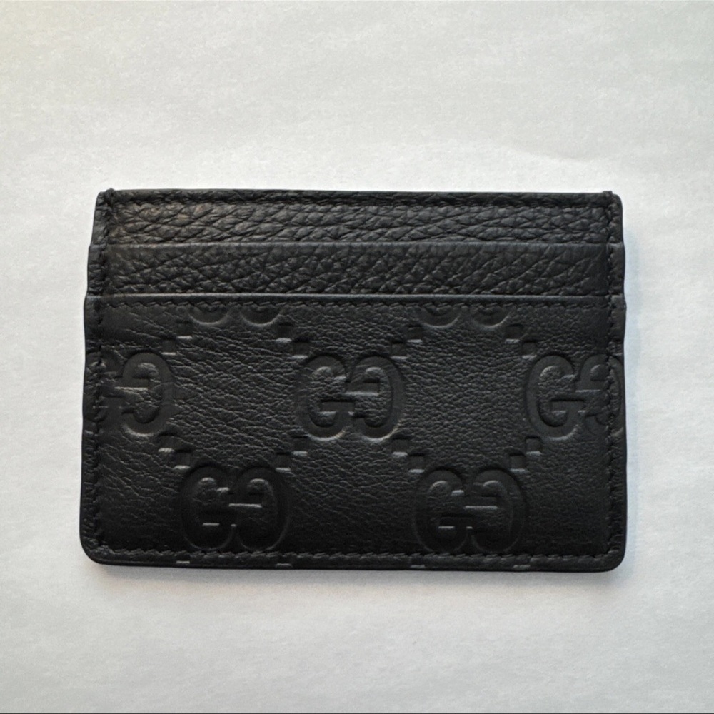 Sold! NWOT Gucci GG Emblem Signature Card Case Black - GUC1727906